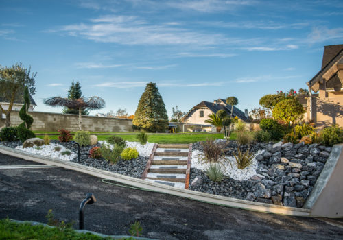 Un jardin paysagé réalisé par Atout Vert